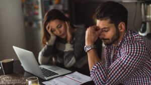 7 Dicas Infalíveis para Sair das Dívidas e Recuperar o Controle da Sua Vida Financeira